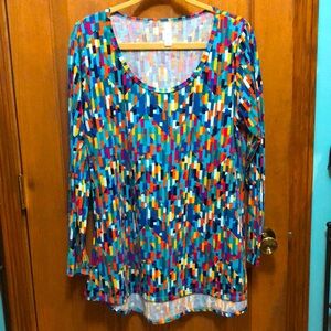 XL LuLaRoe geometric print Perfect T